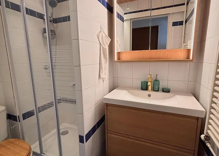 Apartment La - Tram Access And Private Parking Annemasse