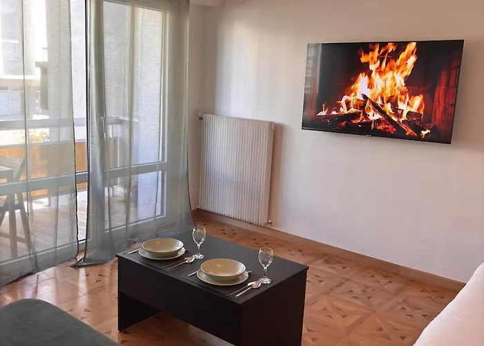 La - Tram Access And Private Parking Apartment Annemasse